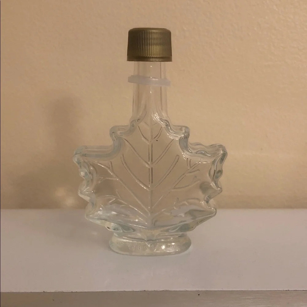Glass Maple Leaf Bottle with Gold Cap - Picture 3 of 4